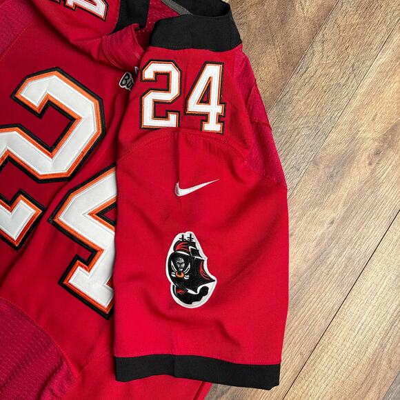Tampa Bay Buccaneers Jersey Men's Size Large 44 Red Nike On Field Stitched 3465 - Picture 5 of 10
